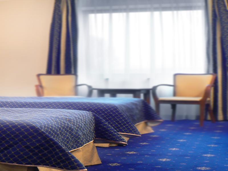 Hotel Sympozjum & Spa Krakow Luaran gambar